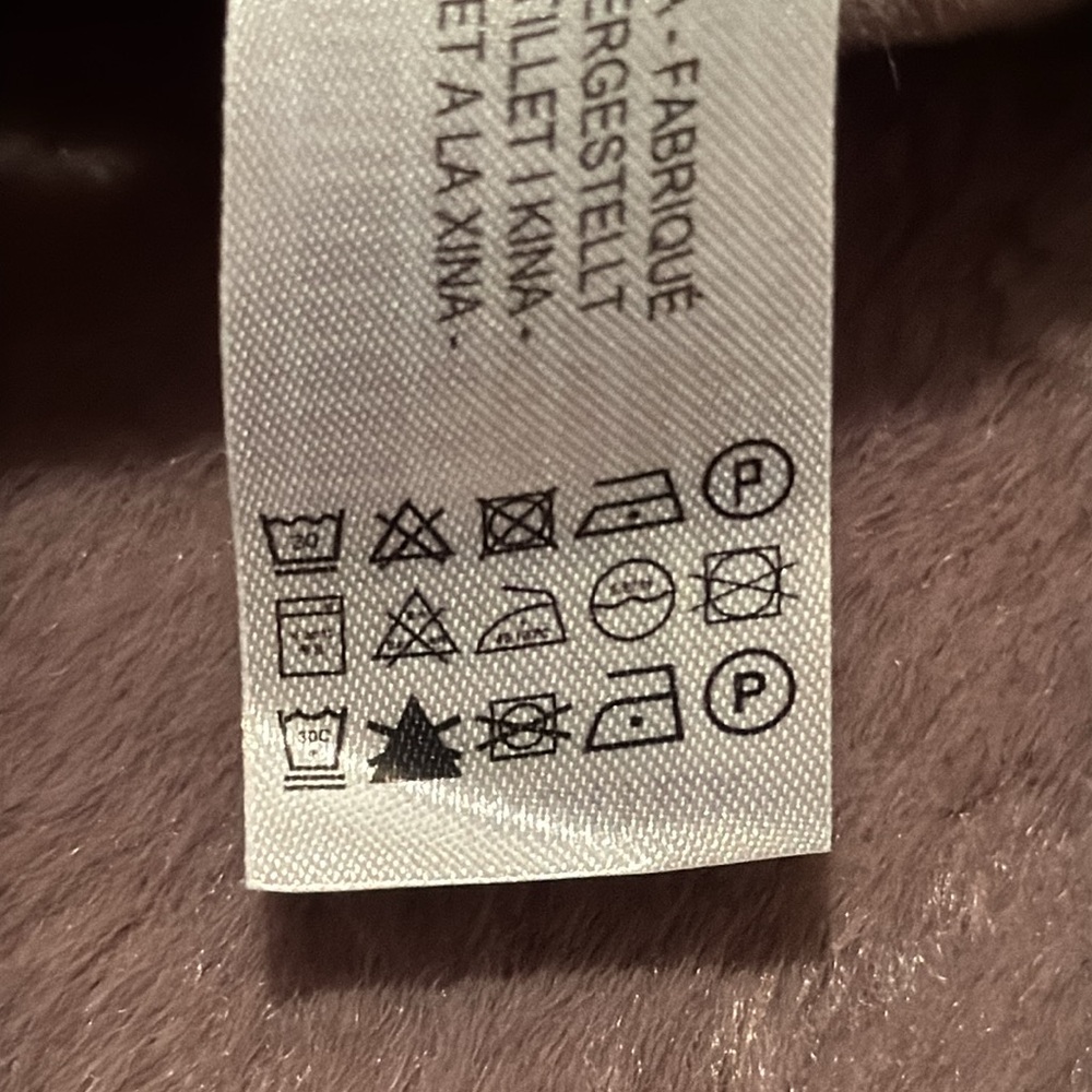Zara Reversible Faux Fur/Suede Coat - Picture 10 of 10